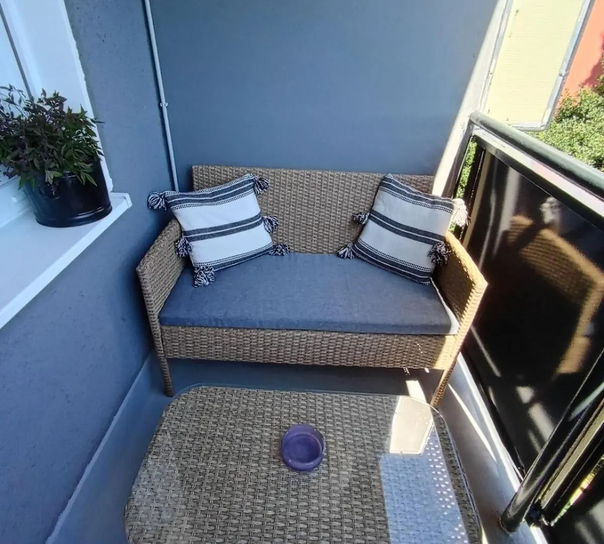 Novi Prostrani Apartman U Strogom Centru Pule 풀라