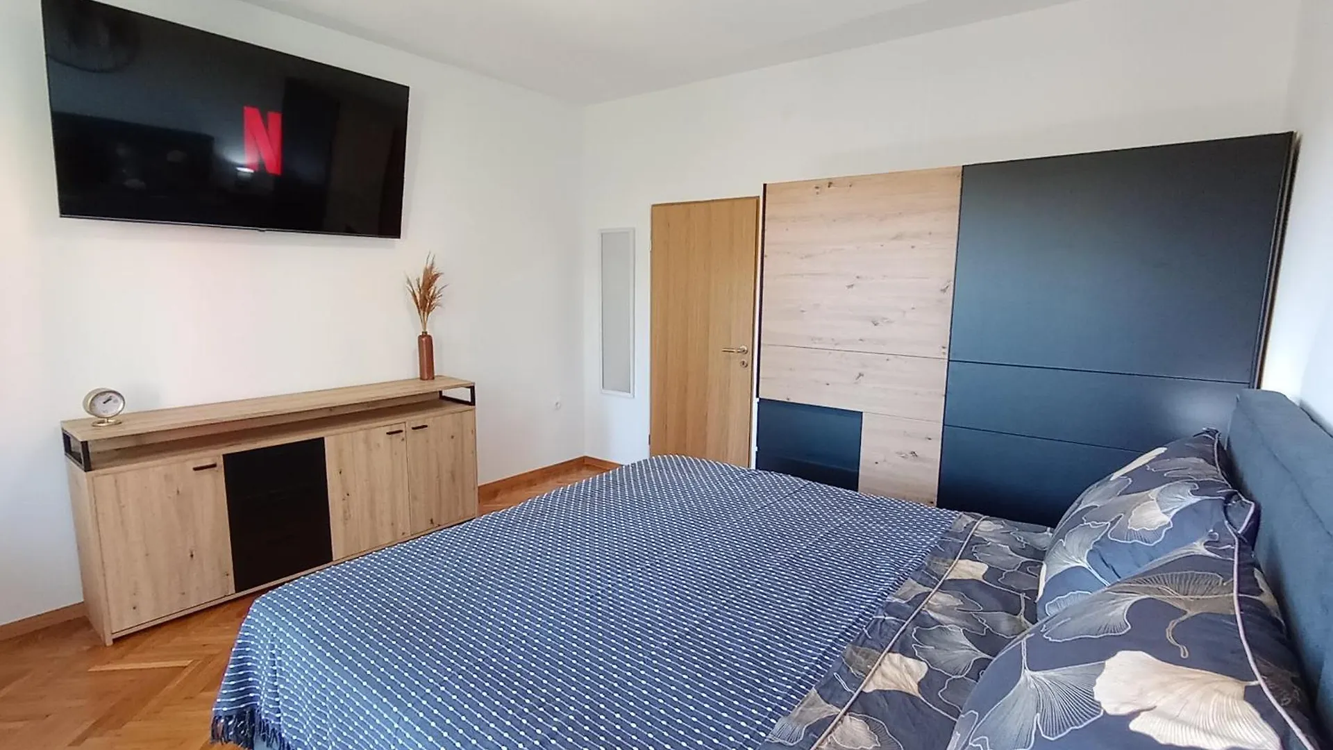 Novi Prostrani Apartman U Strogom Centru Pule 풀라 0*,  크로아티아
